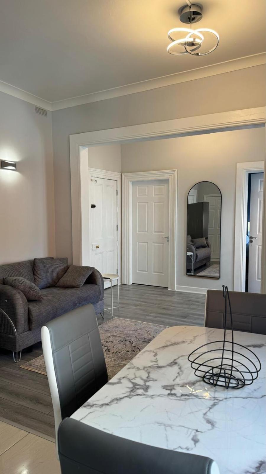 Modern 2-Bedroom Apartment-Dublin City Bagian luar foto